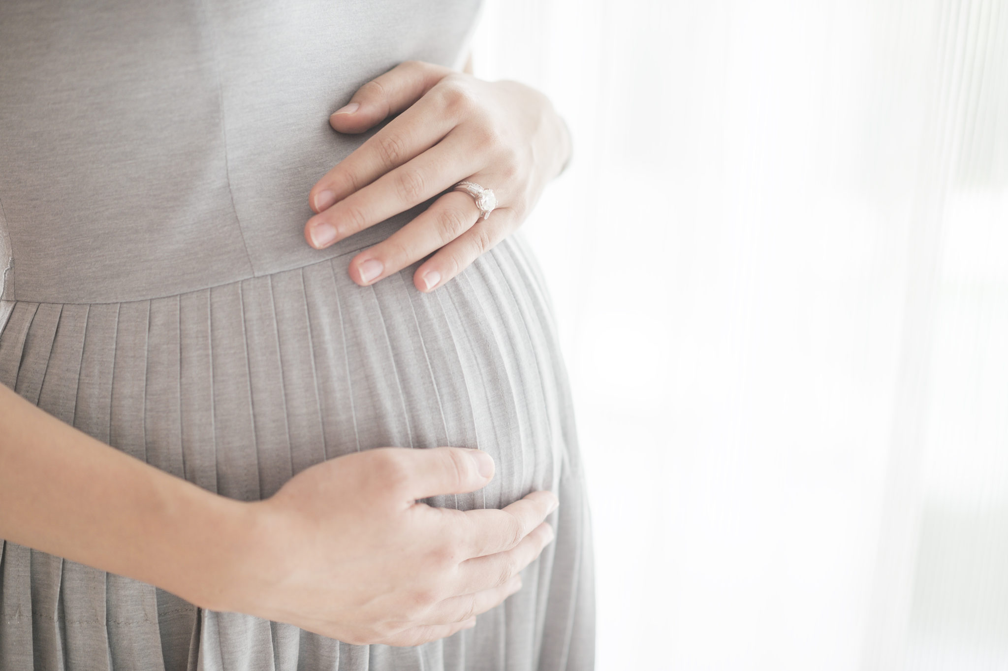 Closeup photo of pregnant woman